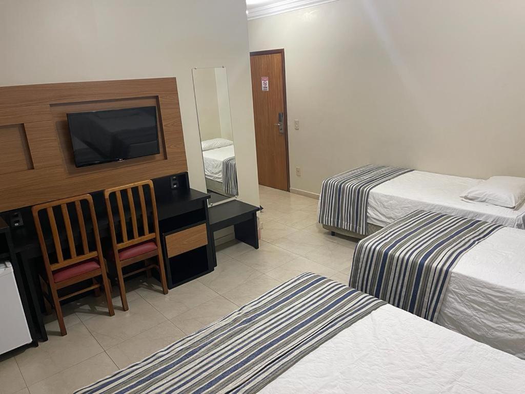 Jva Fenix Hotel Uberlândia Esterno foto