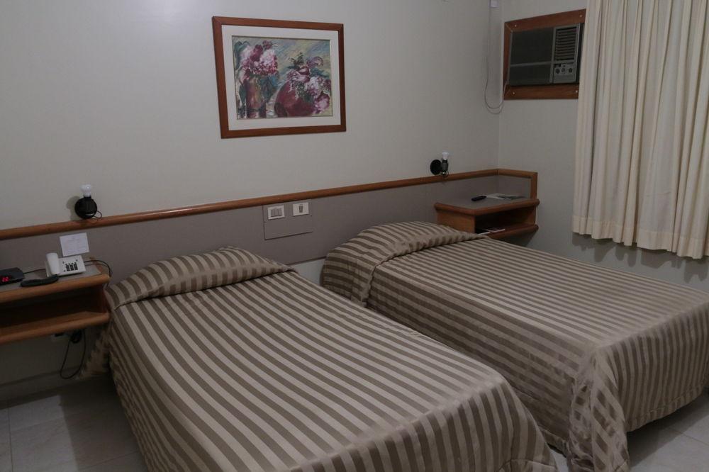 Jva Fenix Hotel Uberlândia Esterno foto